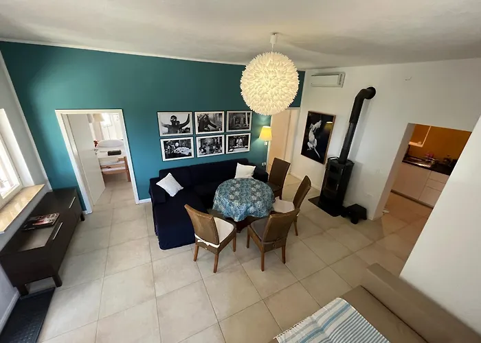 Rapunzel Apartment *